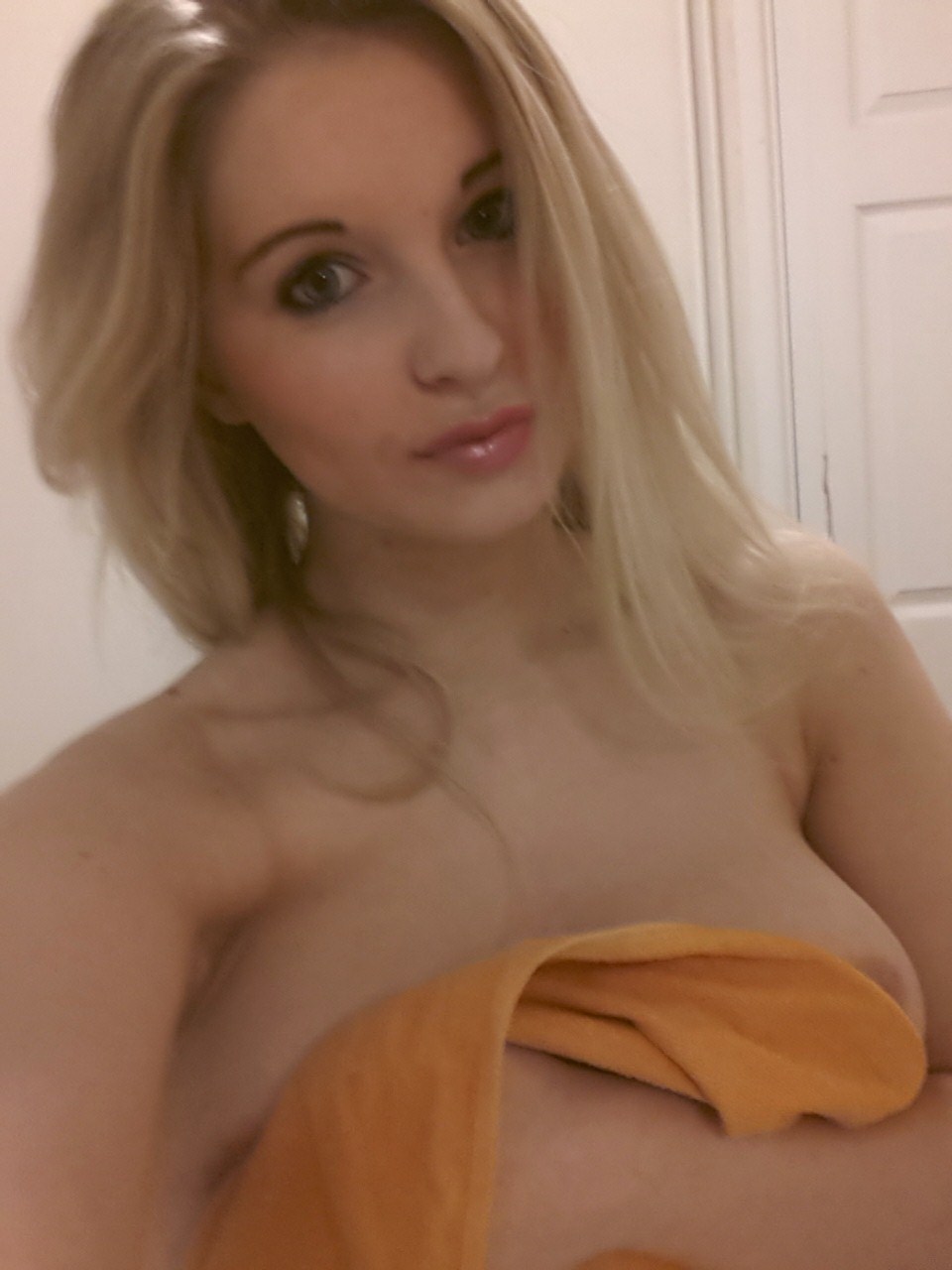 Captain H. reccomend jess davies naked shower