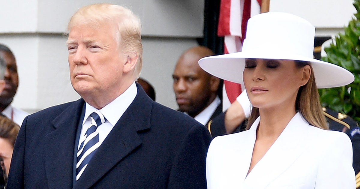 Melania giving head