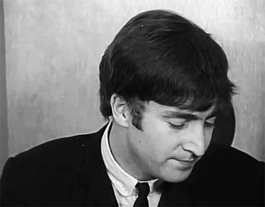 John Lennon - Imagine.