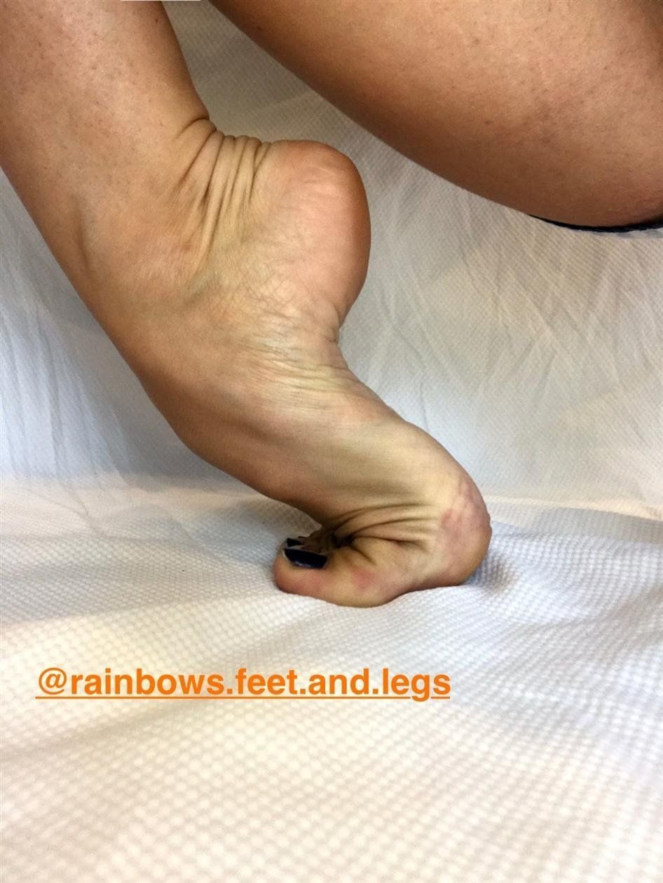 best of Rainbow toes bellecita