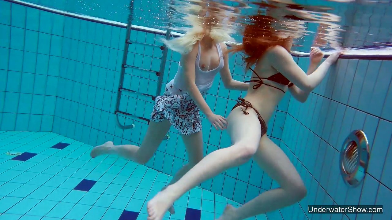 best of Girl beauty show lesbian underwater