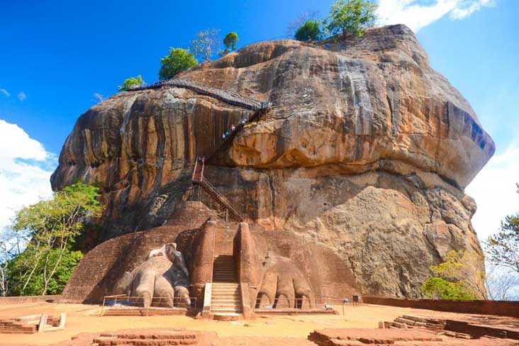 best of Only lankan tourists dambulla foreigners