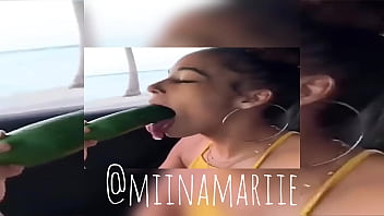 Vet reccomend lightskin thot miinamariie deep throats live