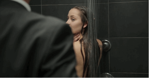 Dollface recommendet flashes shower cumshot with public