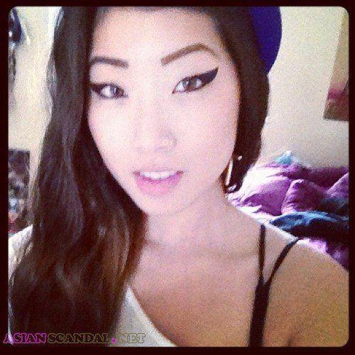 Chinese outcall hooker pretty
