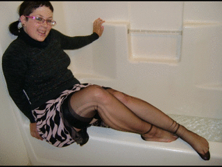 Storm reccomend clothed bath lesbian heels wetlook