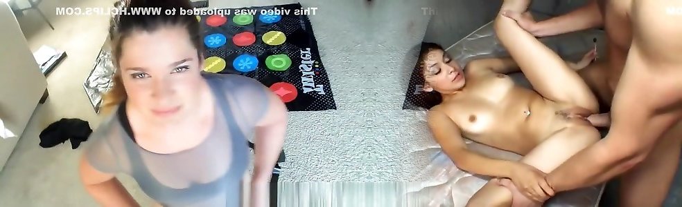 best of Stepmommy preview play twister with